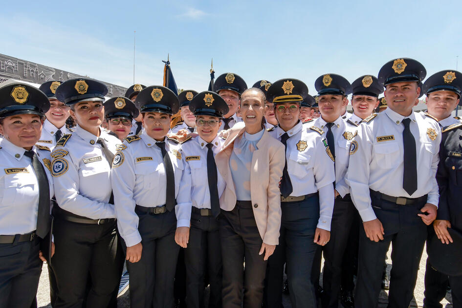 Generación graduada de la Universidad de la Policía. Julio 2022.