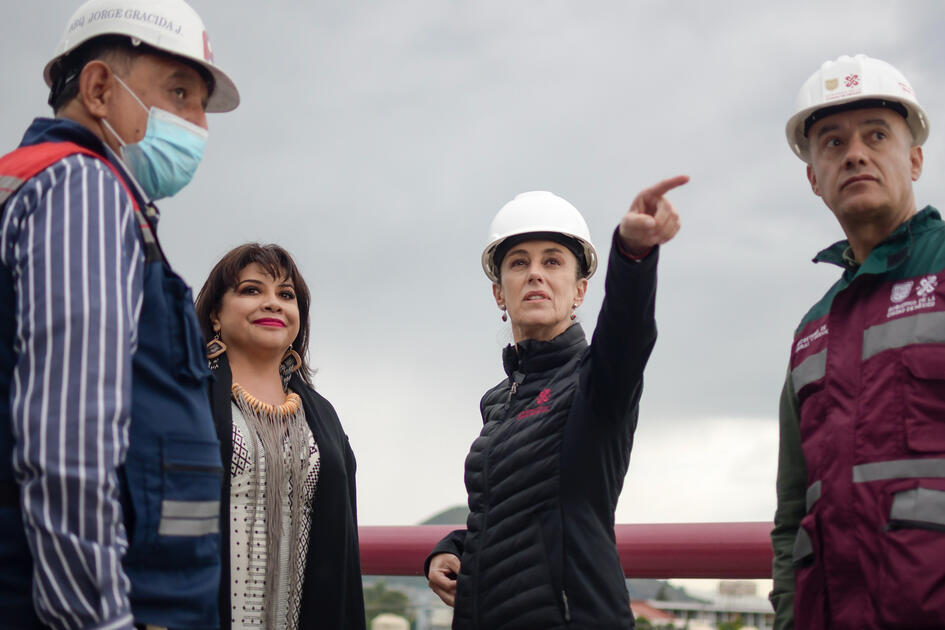 Supervisión de obra en el trolebús elevado de Iztapalapa. Agosto 2022.